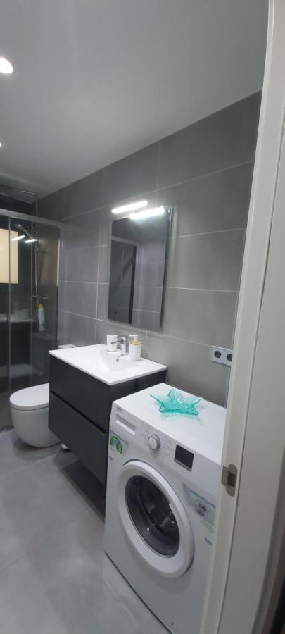 Apartamento Con Terraza Y Vistas Al Mar Roses Eksteriør bilde